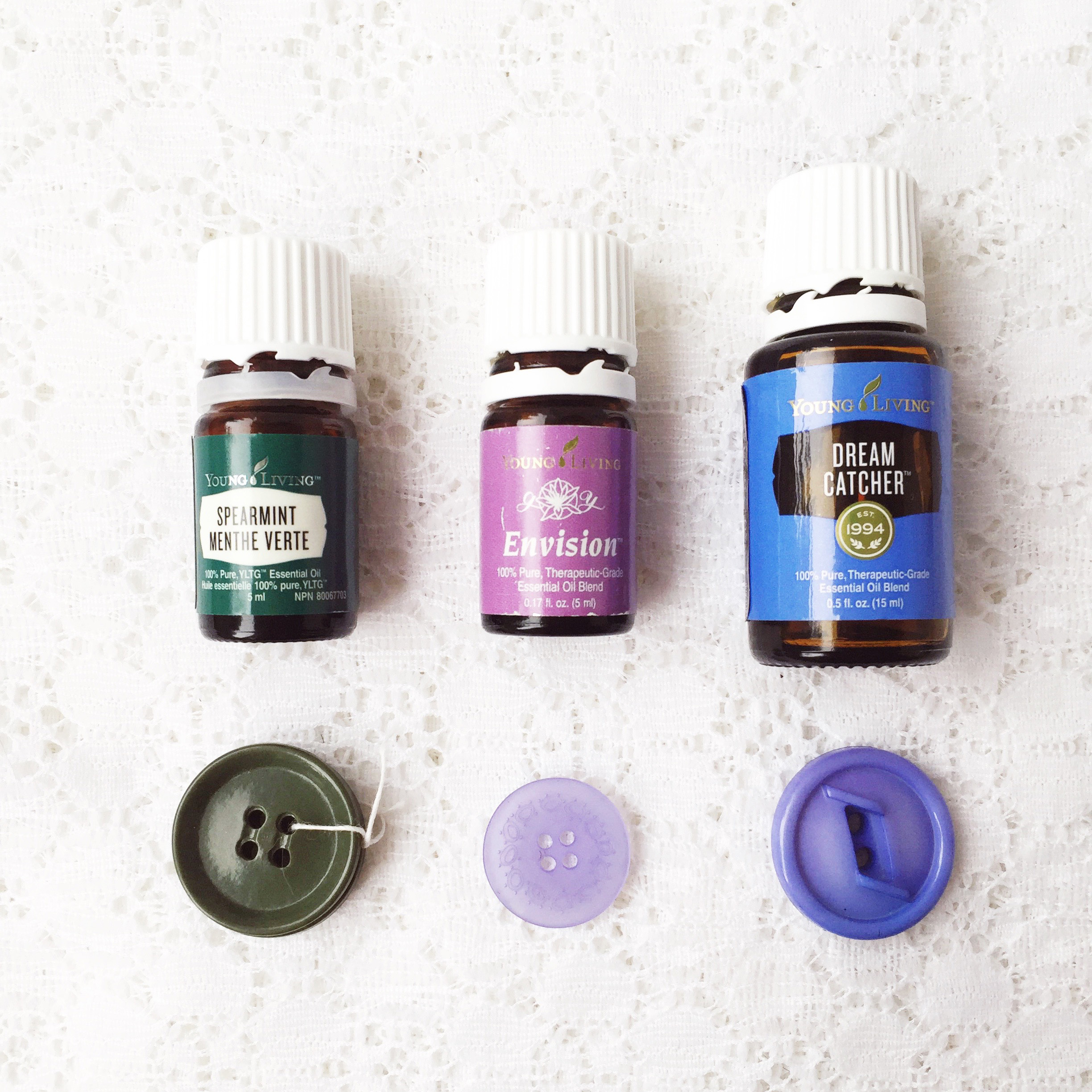 Living with Essential Oils: Creative Care ~ Diffuser recipe by Bubblegum Sass ~ Focused, Thoughtful, Creative ~ Everything you need to stay creative