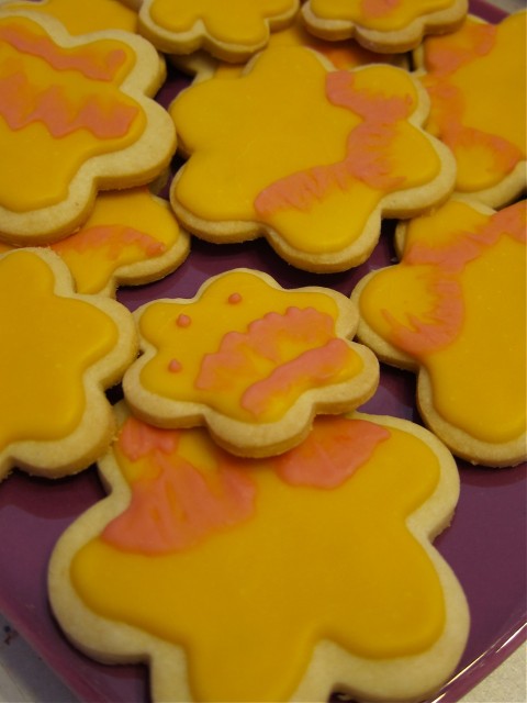 Flower cookies with brush embroidery