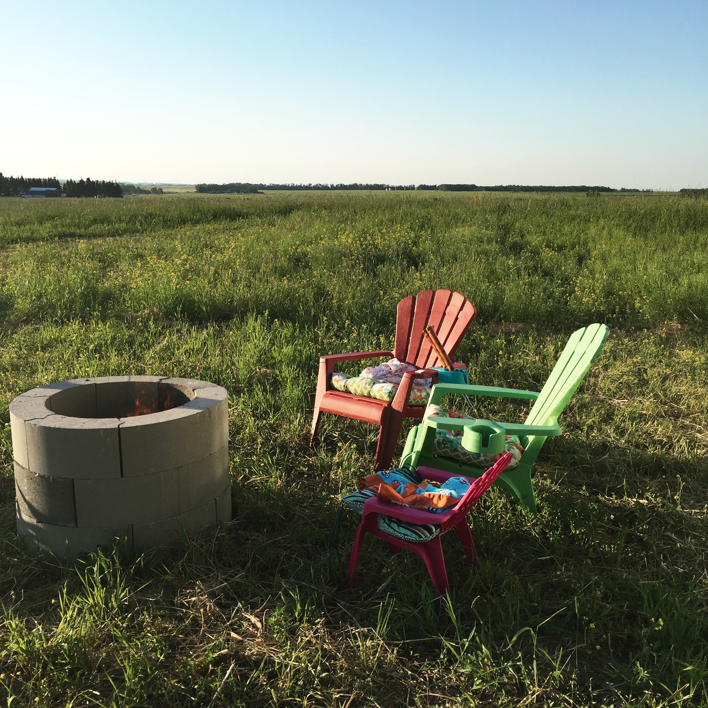 Farm Days: Life in a Trailer ~ The story of starting a small farm in Alberta