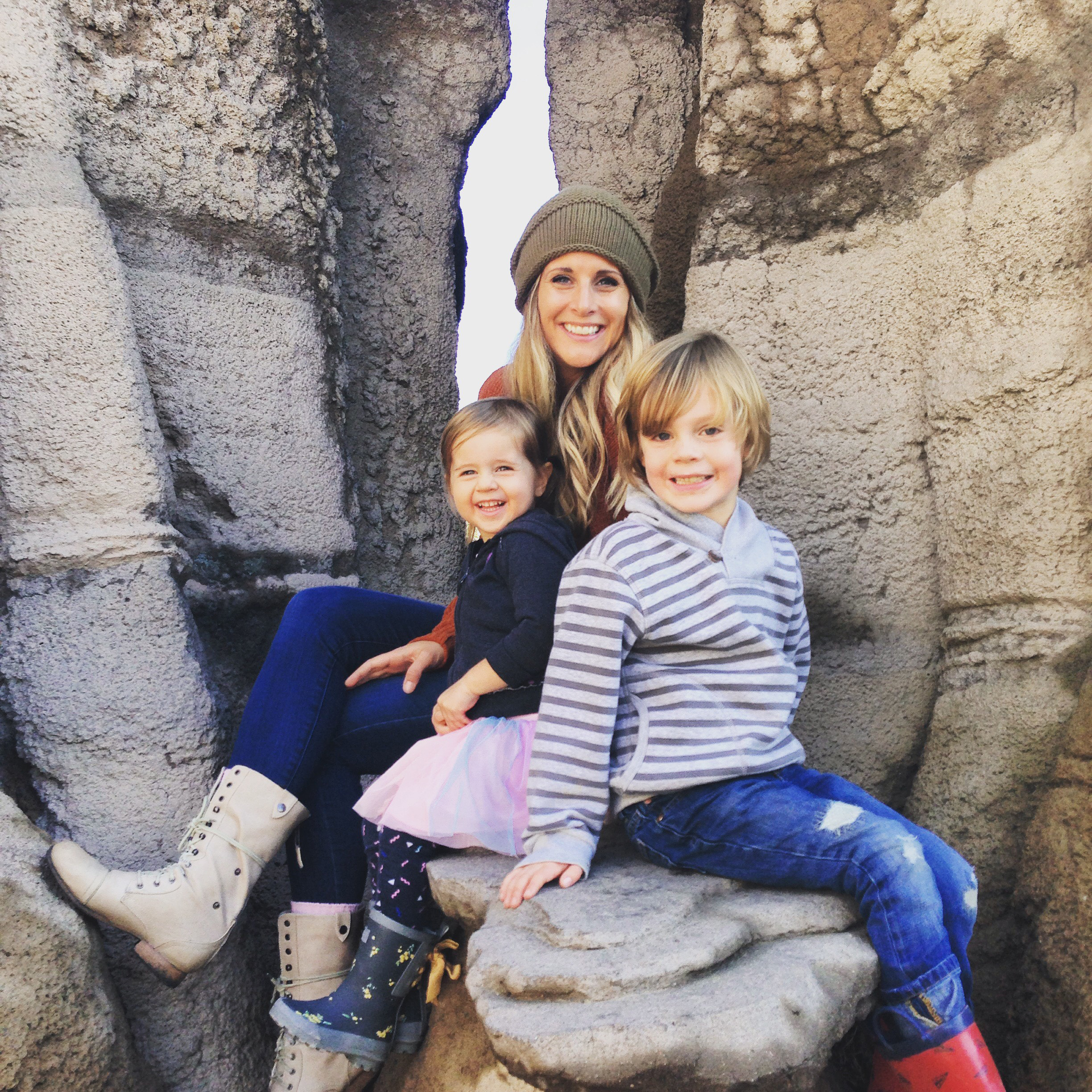 Mom Tribe: Meet Shauna ~ Mom Blog Collaboration